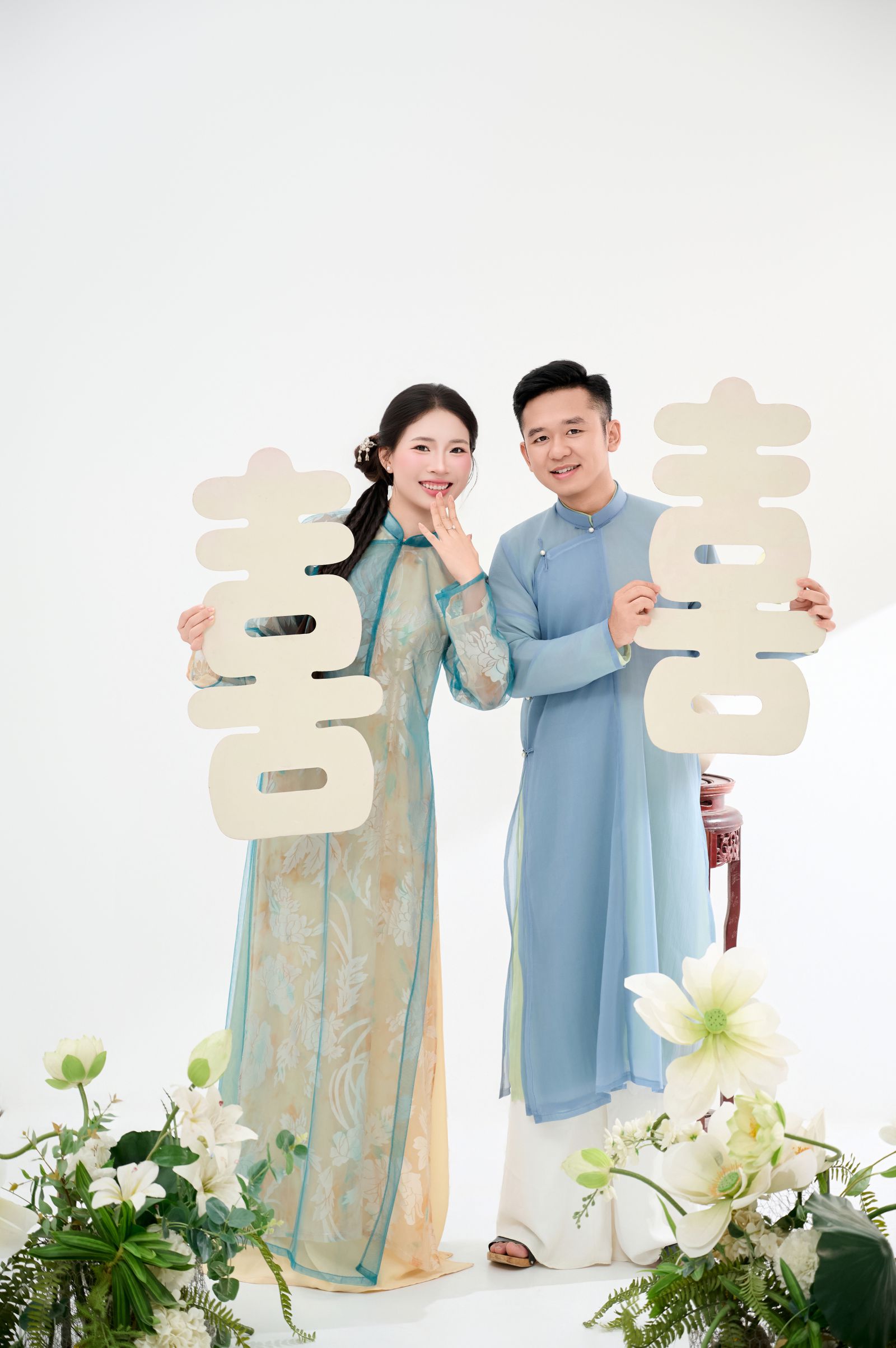 Ảnh cưới truyền thống trong ngày hỷ
